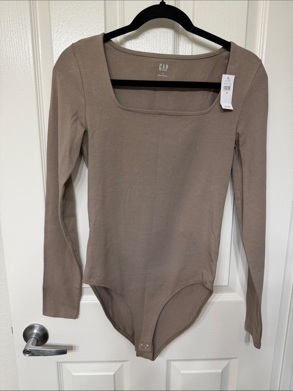 GAP Women's Long-Sleeve Square Neck Bodysuit - Taupe Brown